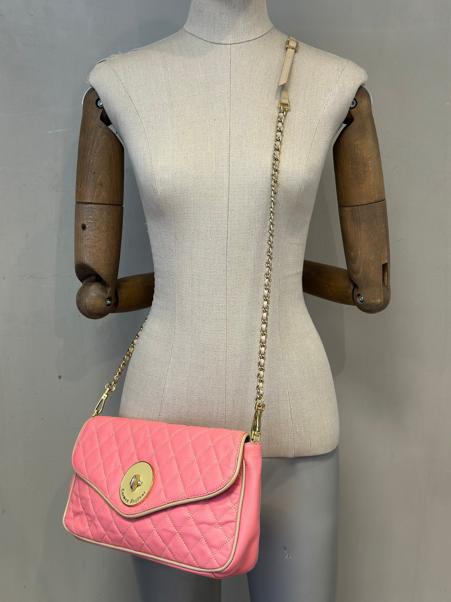 Bolso de Hombro Rosado Carmen Steffens