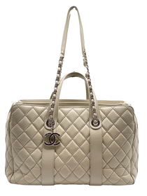 Cartera Chanel Easy Shopping Lambskin Leather