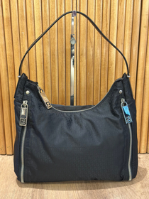 Cartera Negra Fendi Zucca Vintage