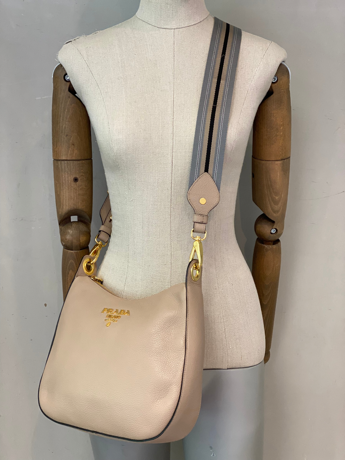 Bandolera Prada Vitello Daino