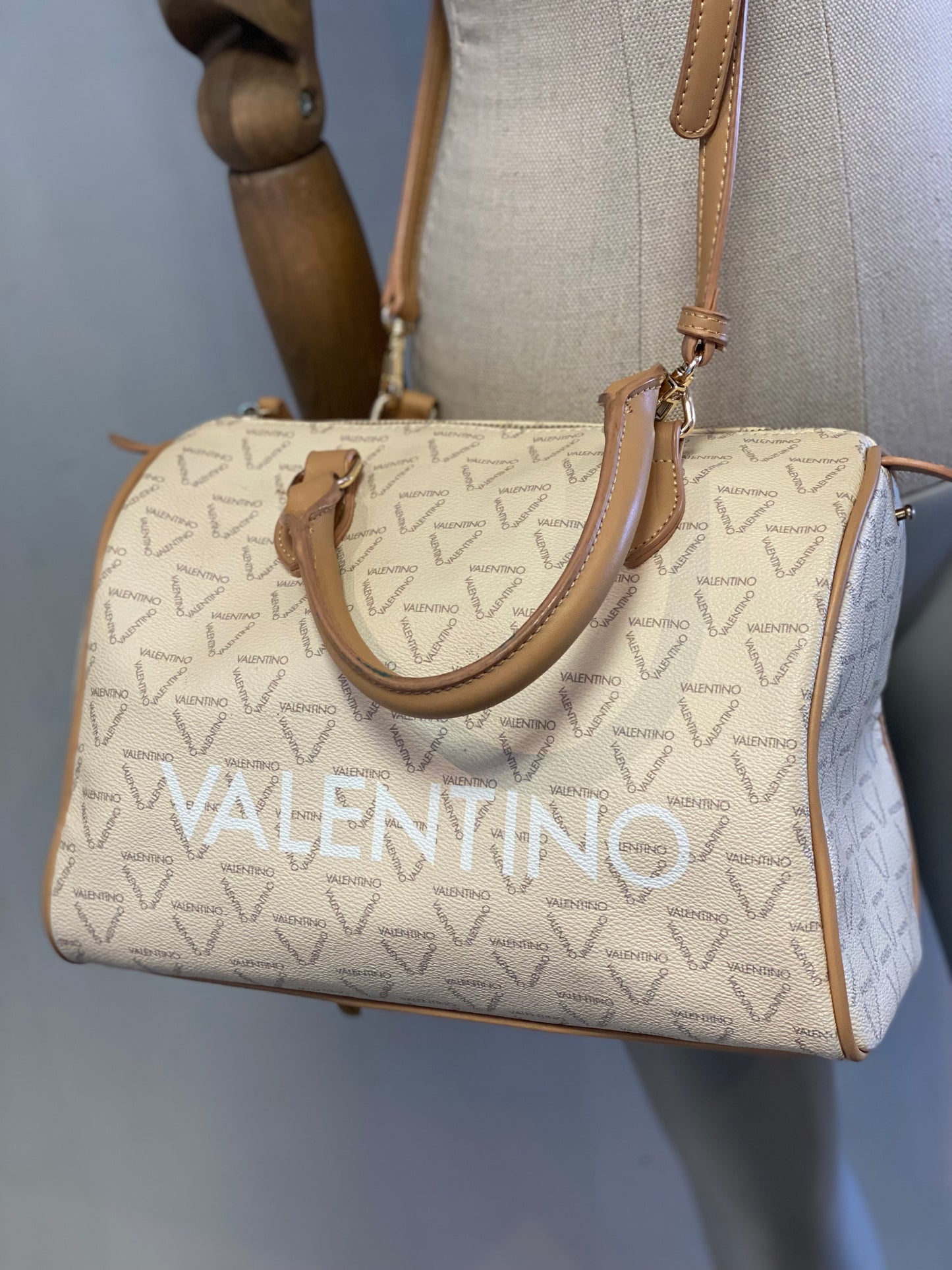 Cartera Mario Valentino Liuto II