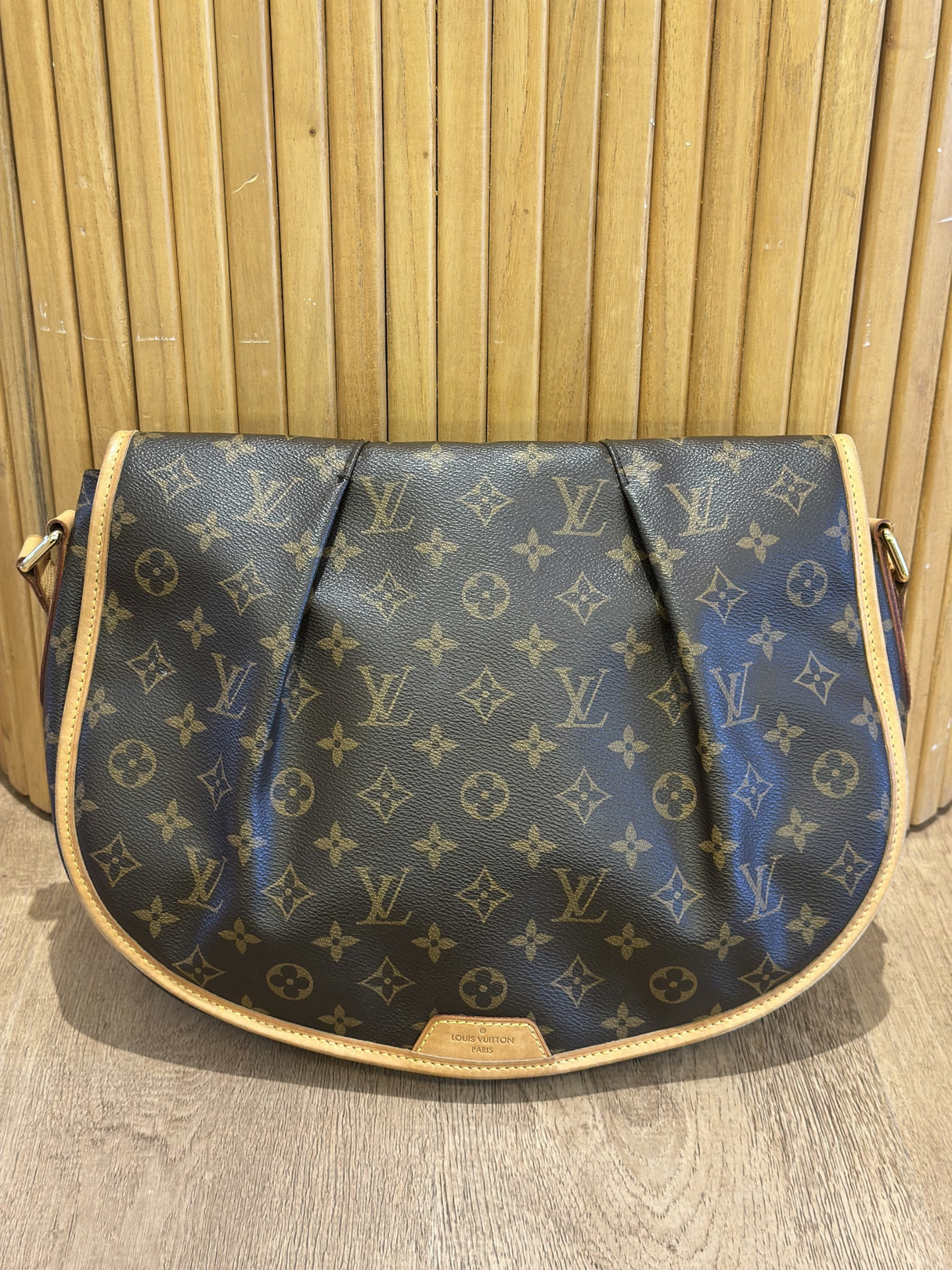 Bandolera Grande Louis Vuitton Menilmontant