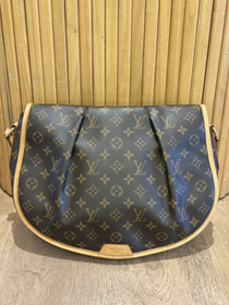 Bandolera Grande Louis Vuitton Menilmontant