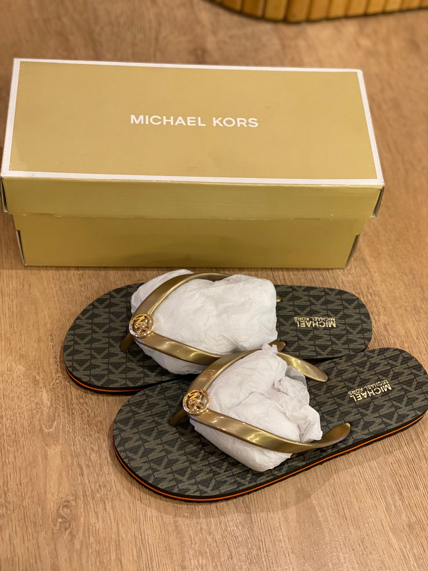 Zapatilla Michael Kors Monogram Nueva (37)