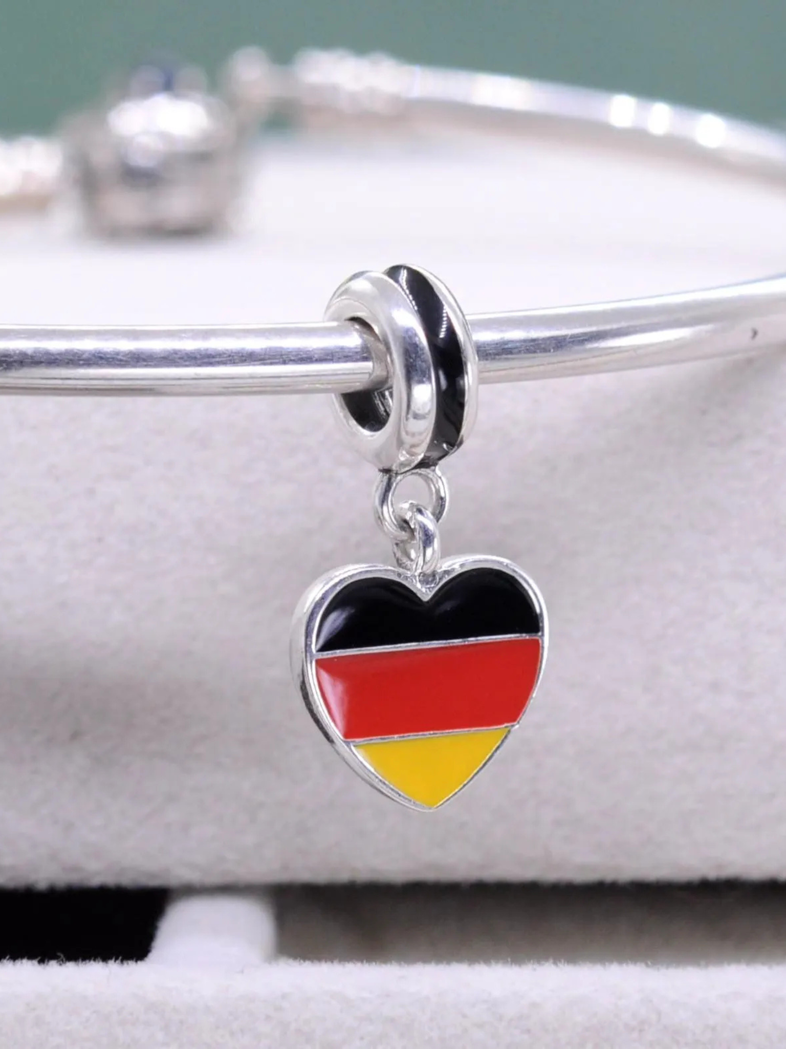 Charm Colgante Pandora Corazón de Alemania