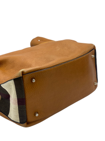 Cartera Bubrberry Maidstone Hobo