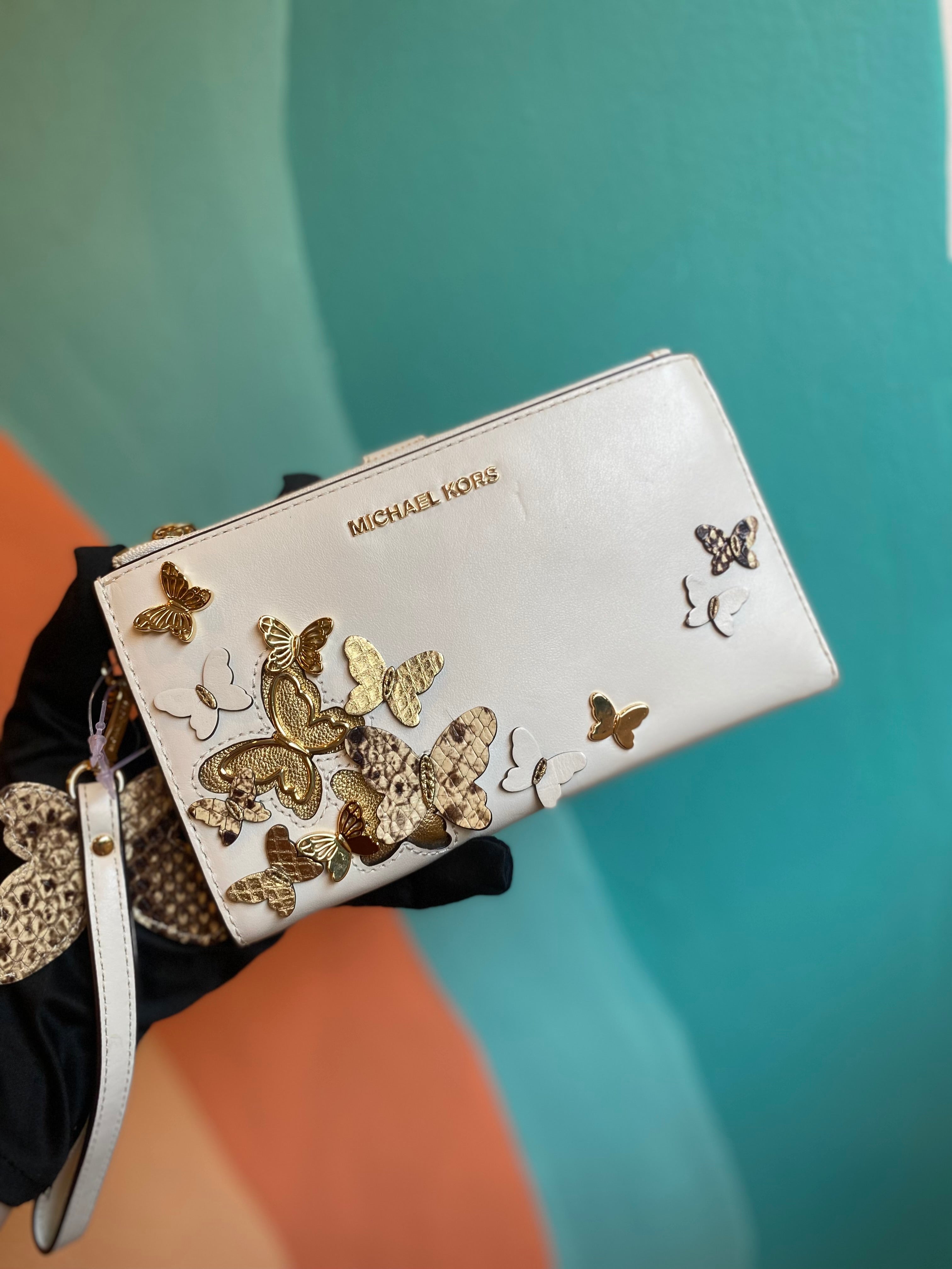 Sobre Michael Kors Adele Butterfly Leather Smartphone Wallet