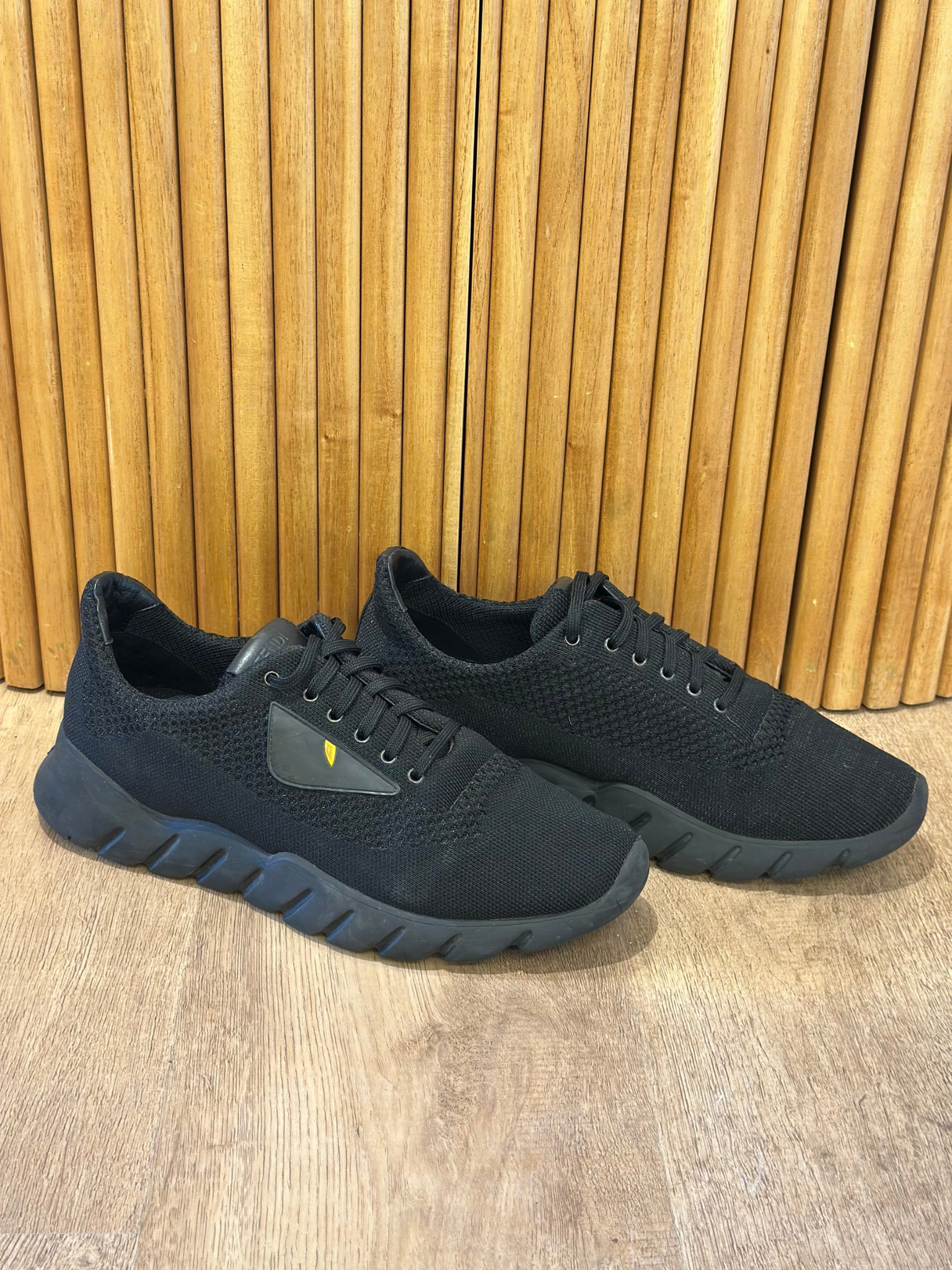 Champion Fendi Monster Eyes Runner (7.5 MASC)