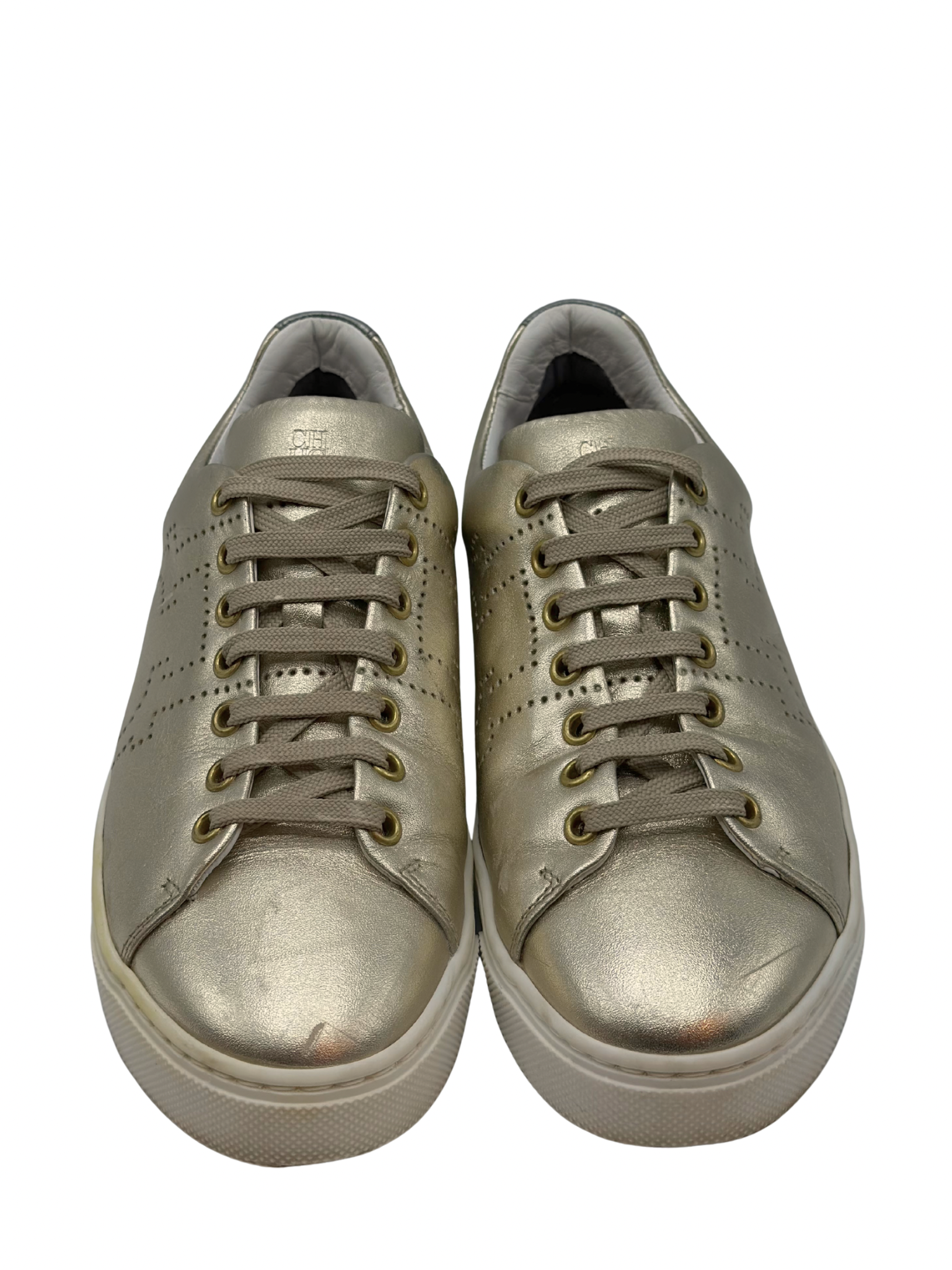 Champion Dorado Carolina Herrera (39)