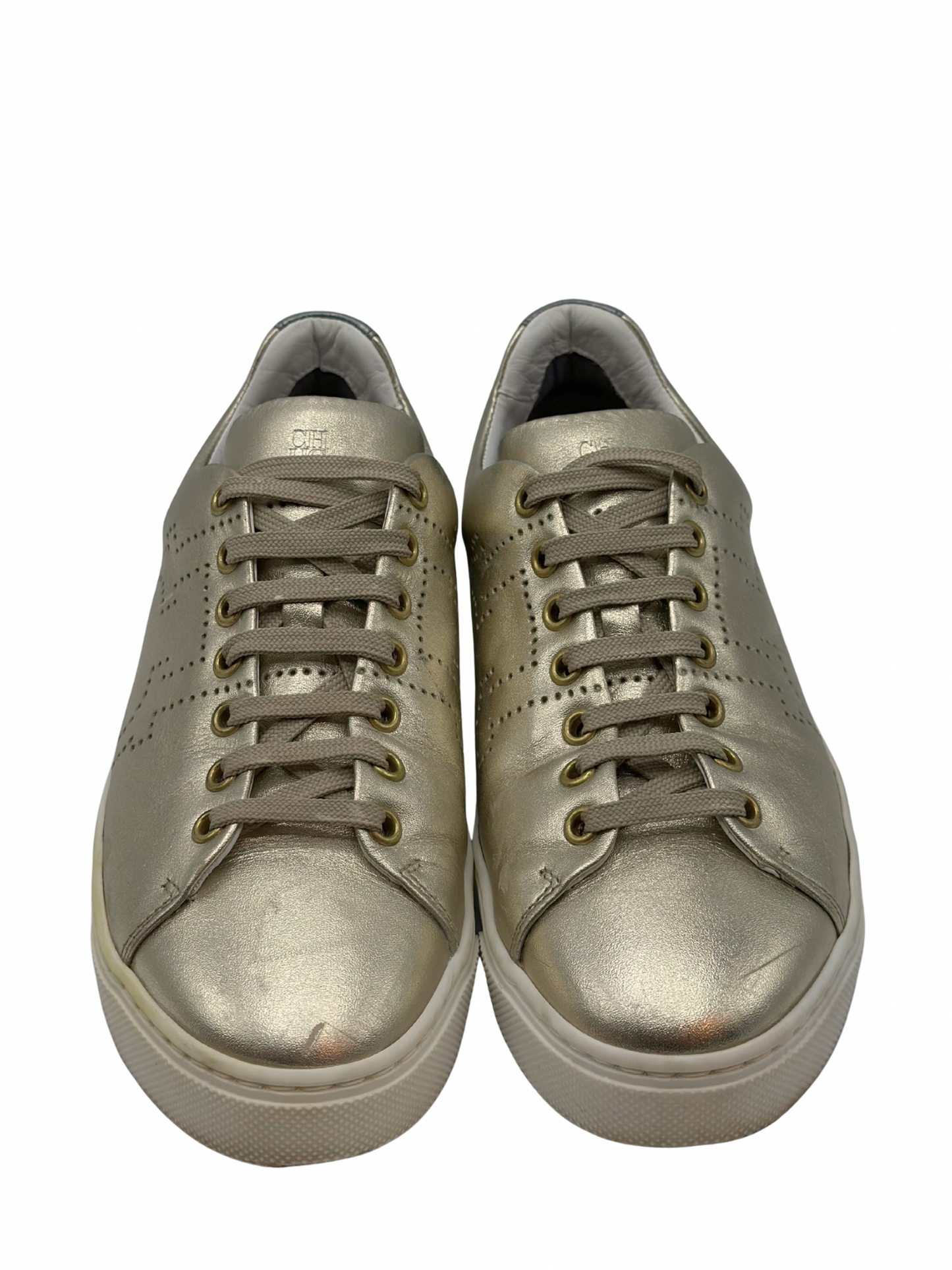 Champion Dorado Carolina Herrera (39)