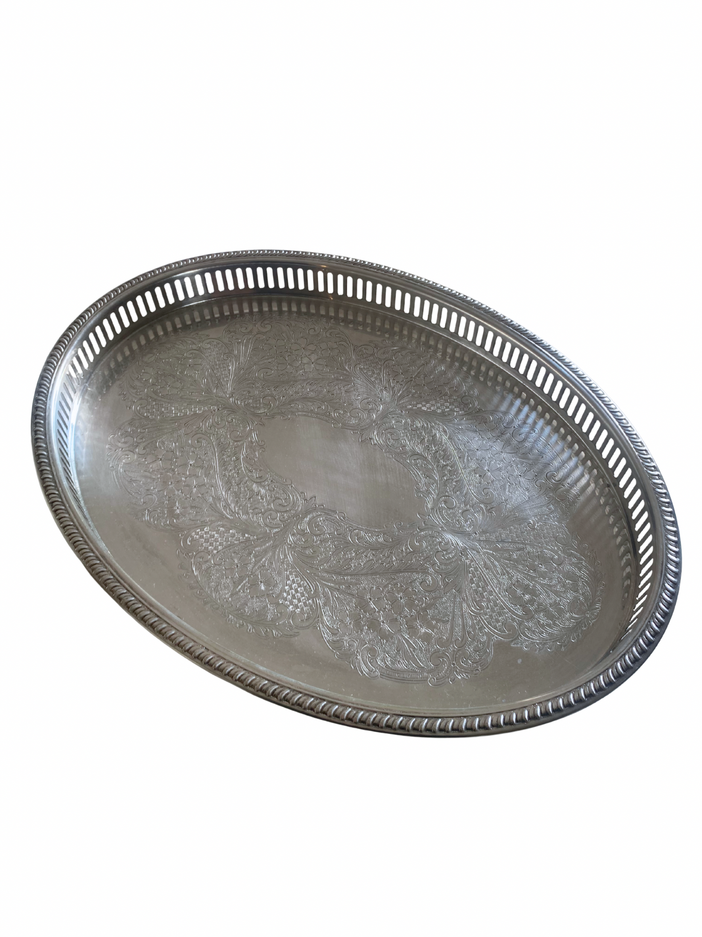 Bandeja de Plata Ovalada con Detalles 45.5 x 33 cm