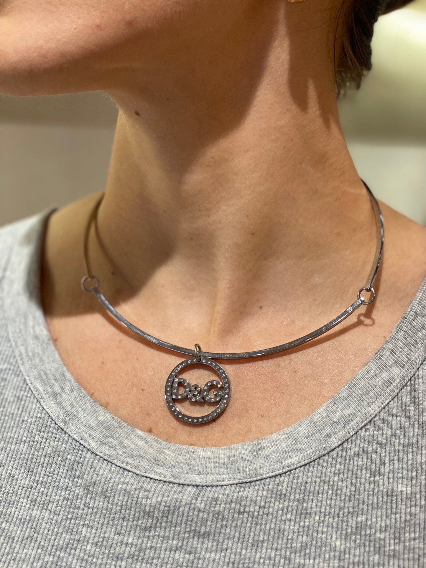 ⁠Collar Rígido Dolce & Gabbana Silver