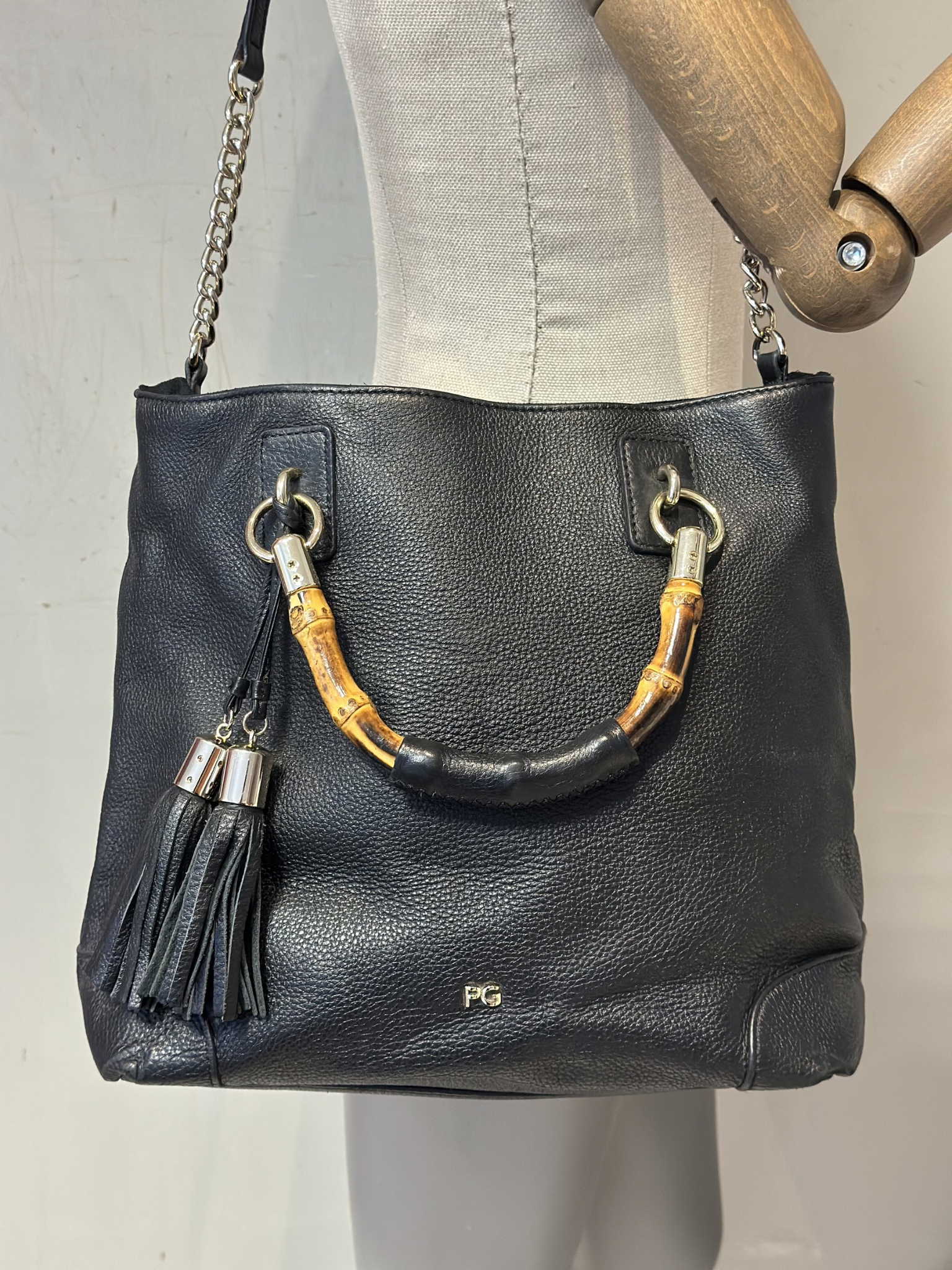 Cartera Negra Purificación García