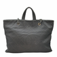 Cartera Chanel Timeless CC Charm Tote Bag