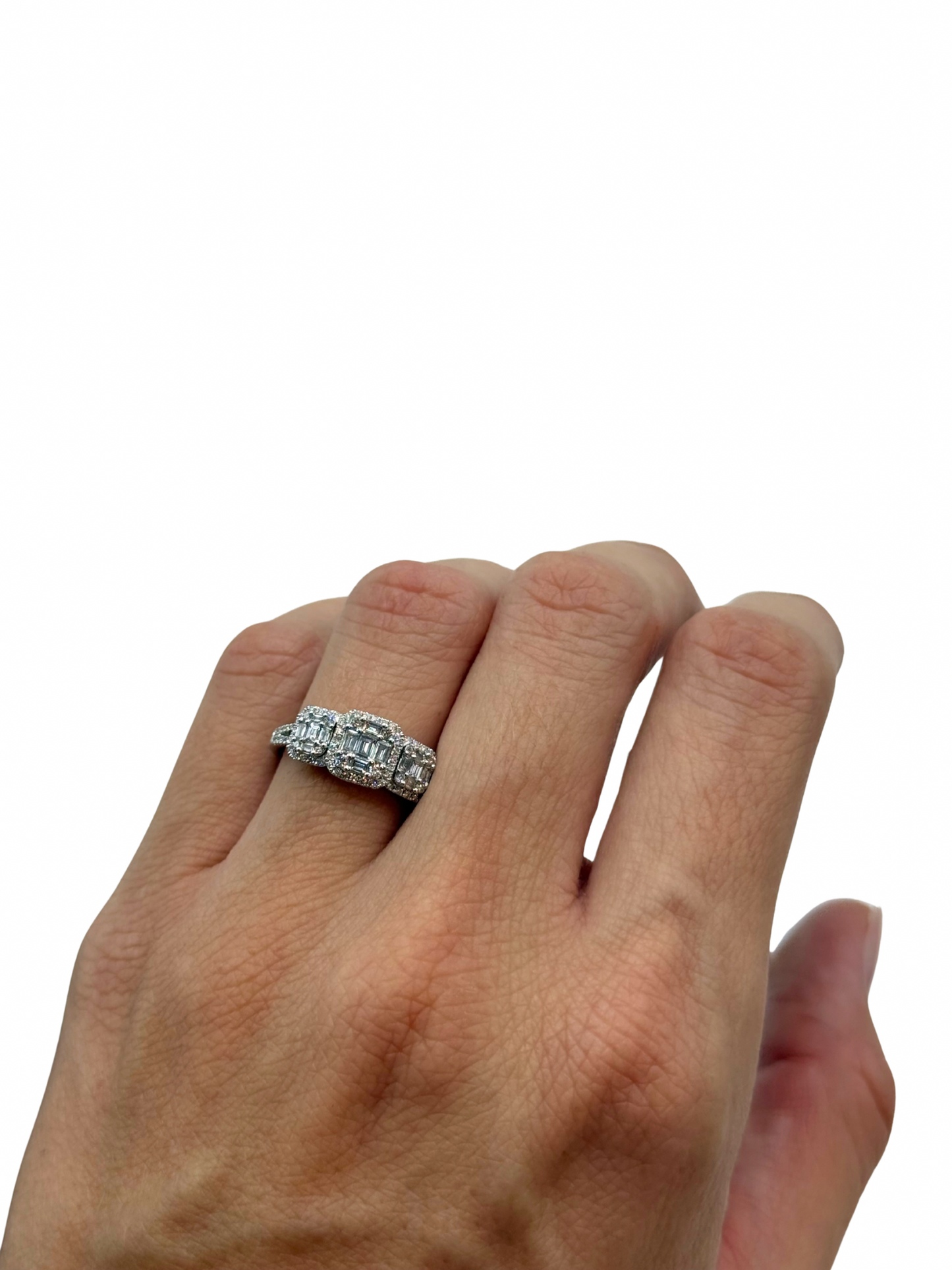 Anillo Estilo Engagement en Oro Blanco 18k con Diamantes