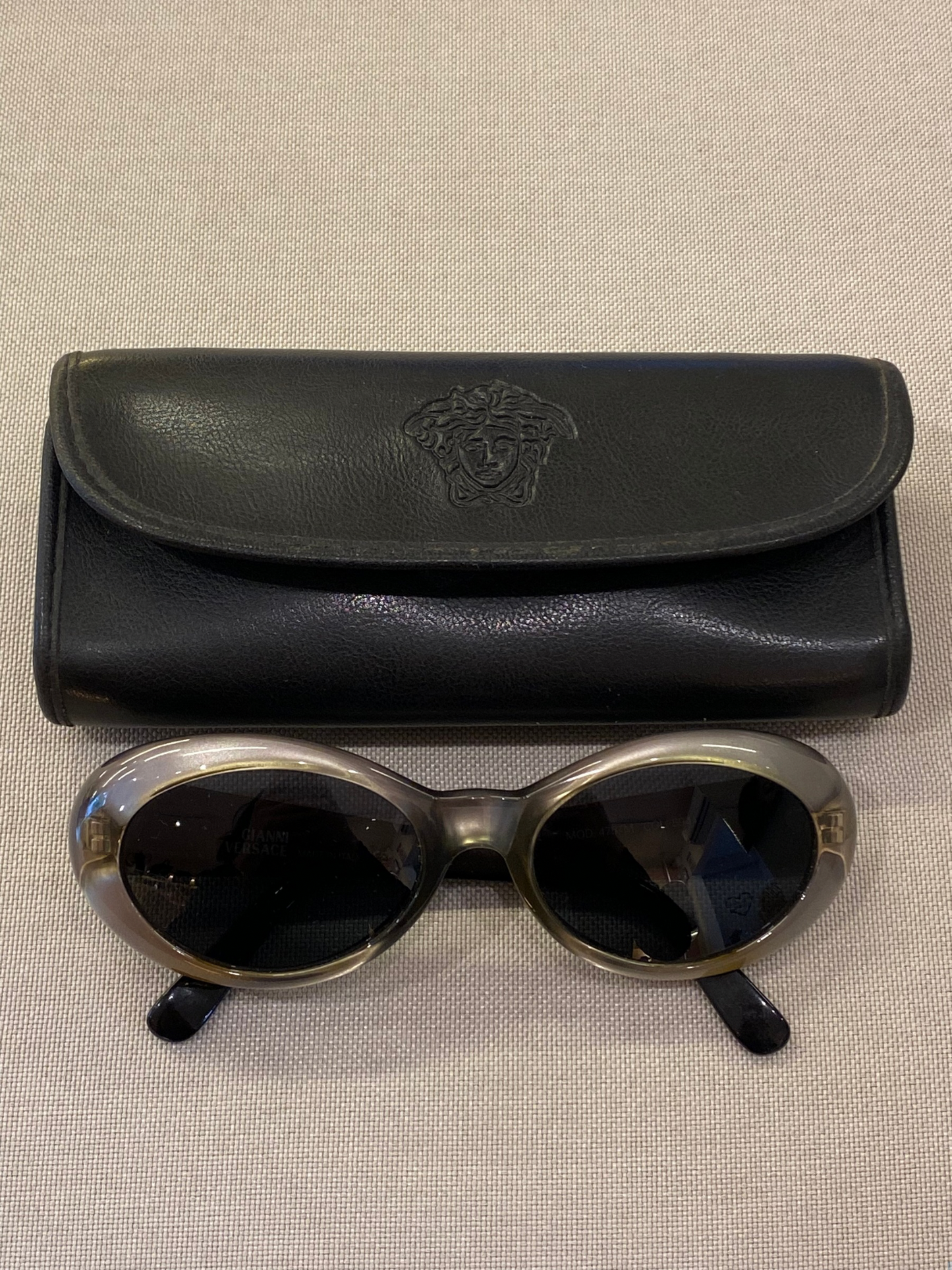 Lente de Sol Gianni Versace MOD.475/M