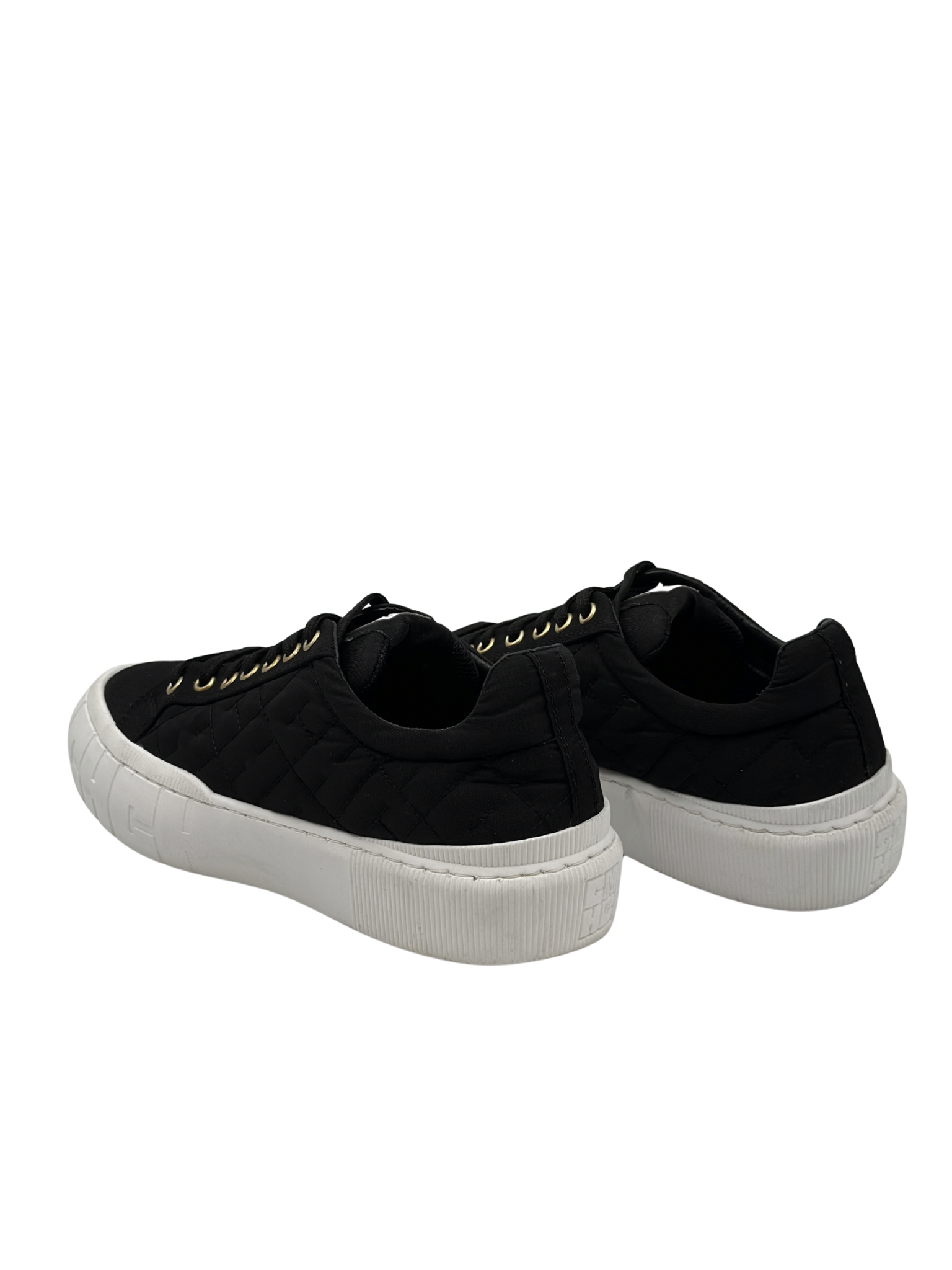 Champion Carolina Herrera Bimba (39)