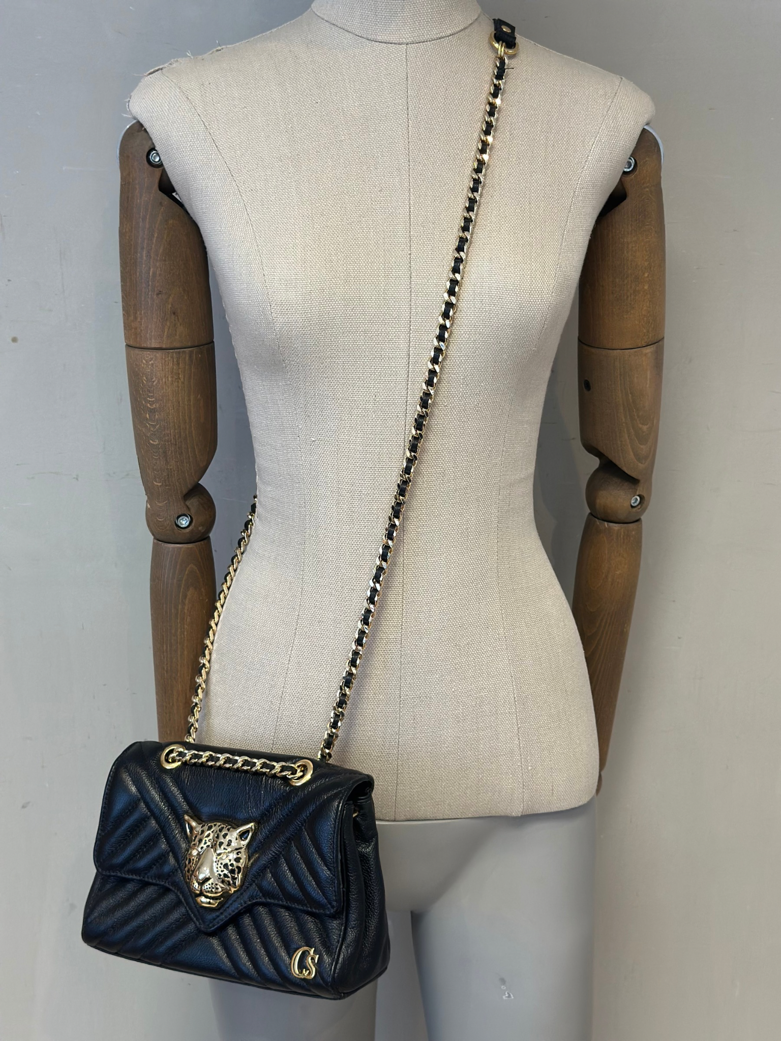 Bandolera de Tigre Carmen Steffens