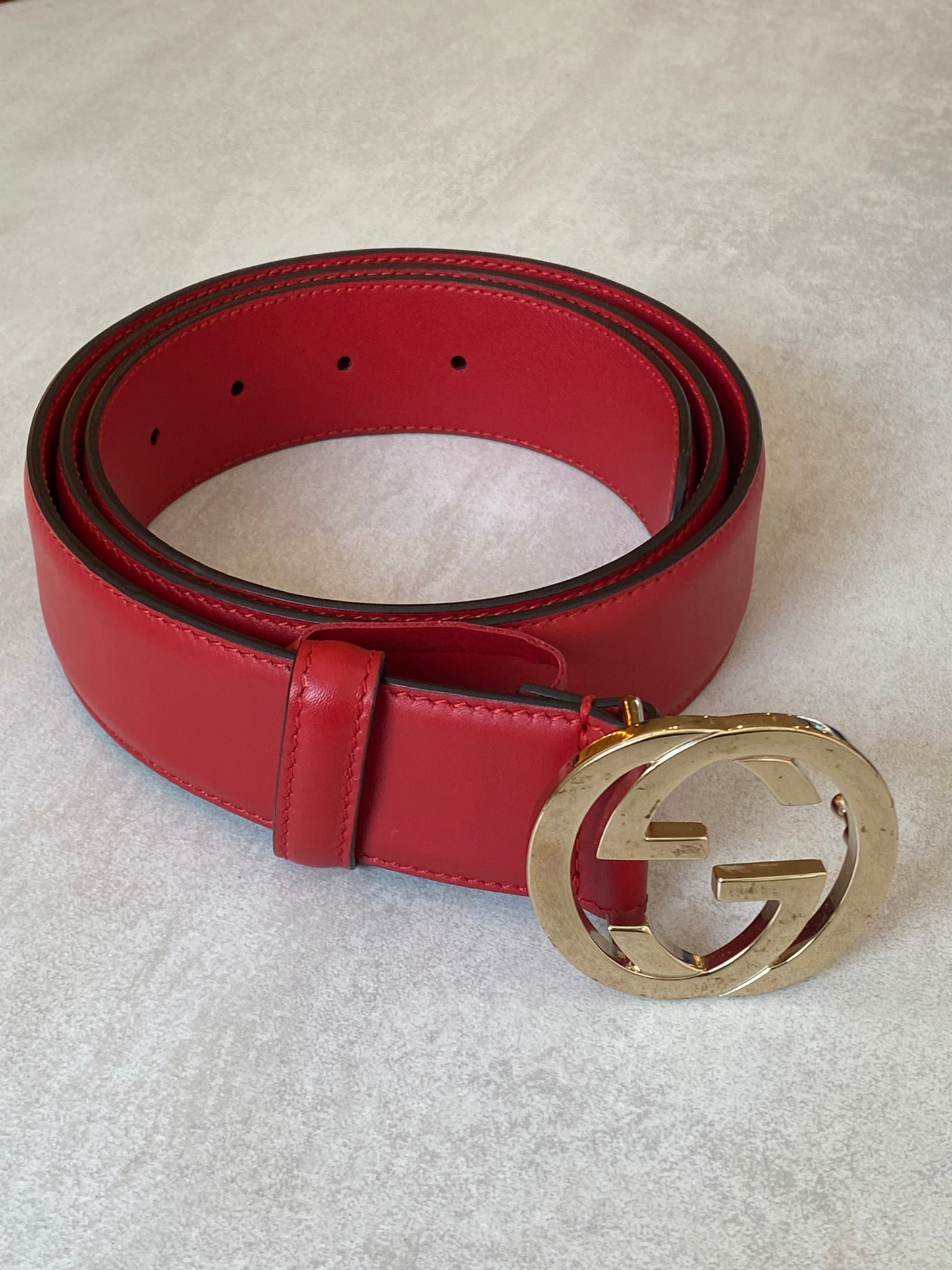 Cinto Rojo Gucci Interlocking GG