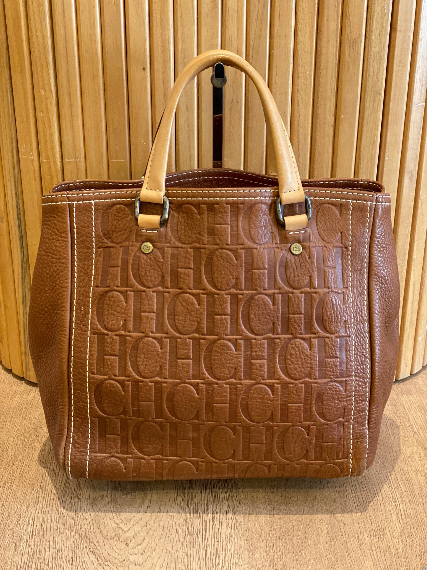 Bolso Marrón Carolina Herrera Monogram