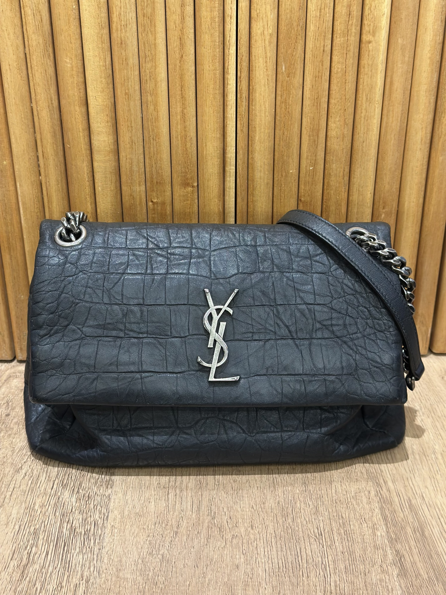 Bandolera Negra Yves Saint Laurent West Hollywood