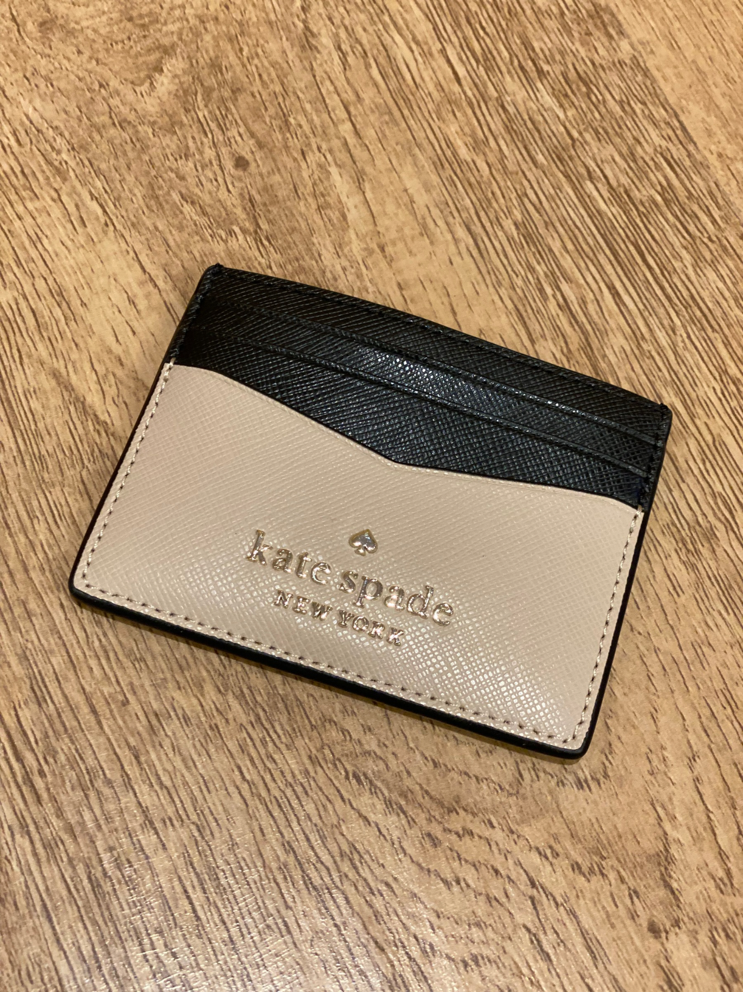 Tarjetero Pequeño Kate Spade