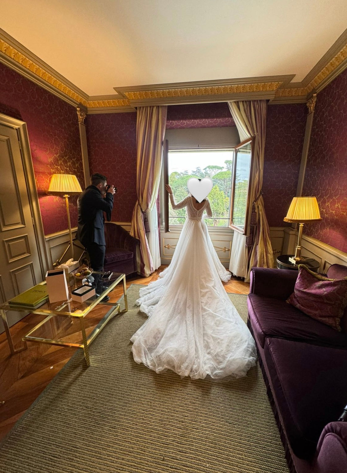 Vestido de Novia Rosa Clará Bride + Velo de 7 Metros Bordado (Talle S)