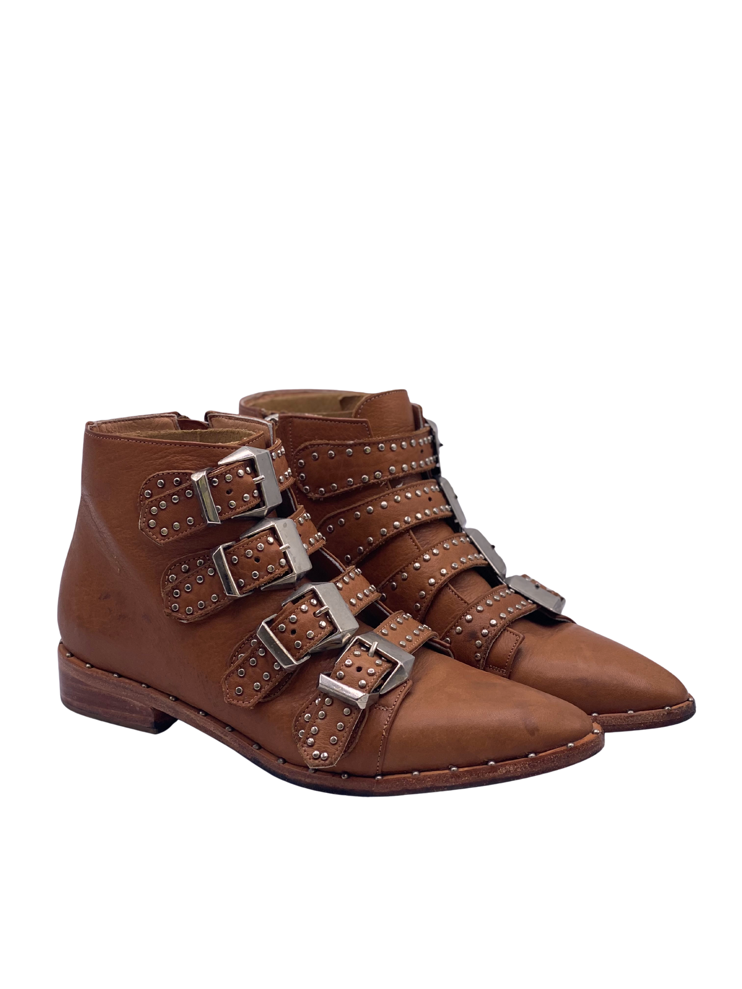 Botas Heidi Claire Con Tachas, 100% Cuero. (38)