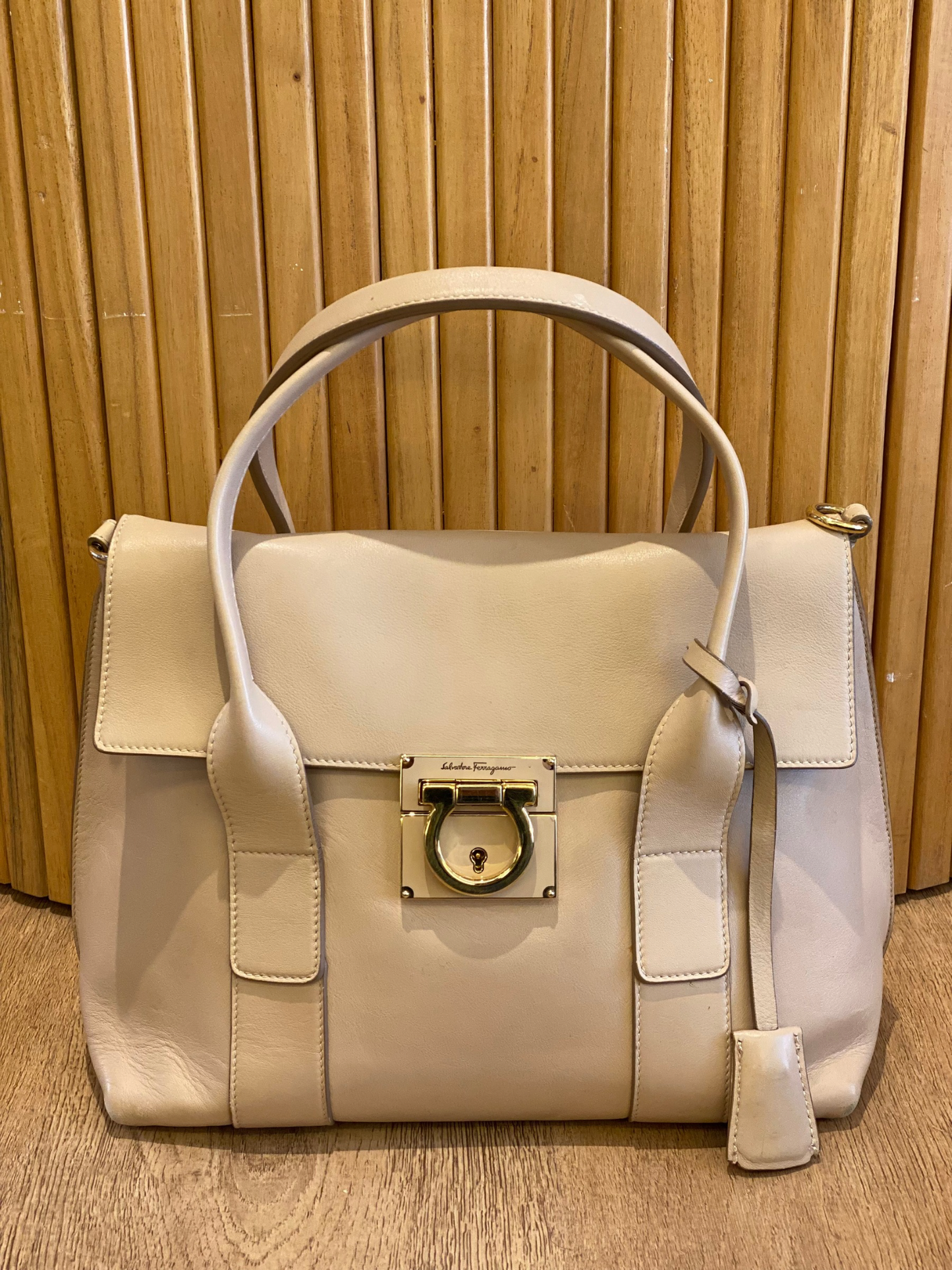 Bolso de Mano Salvatore Ferragamo Sookie Satchel