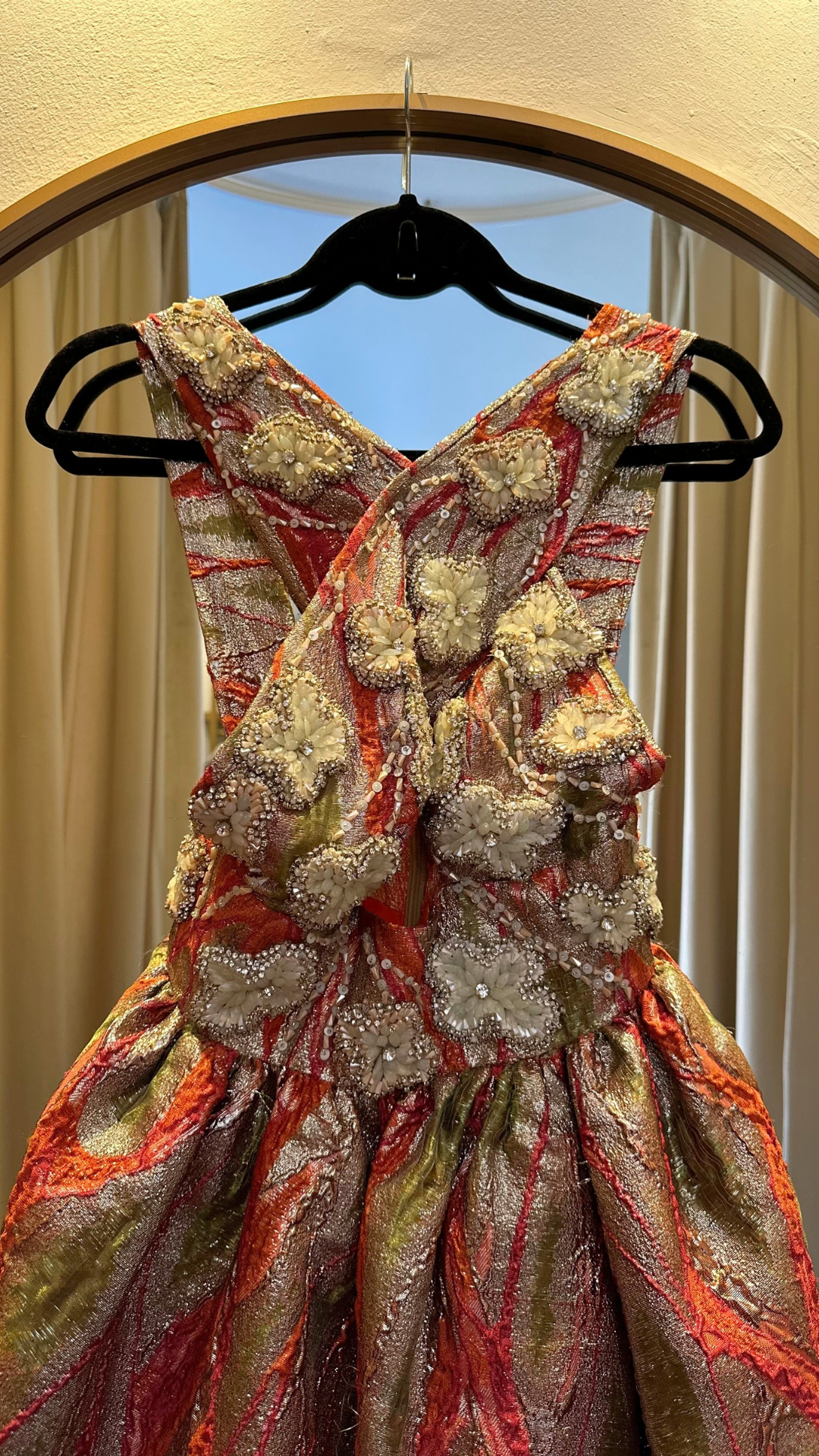 Vestido Coral con Apliques Florencia Soerensen (XS)