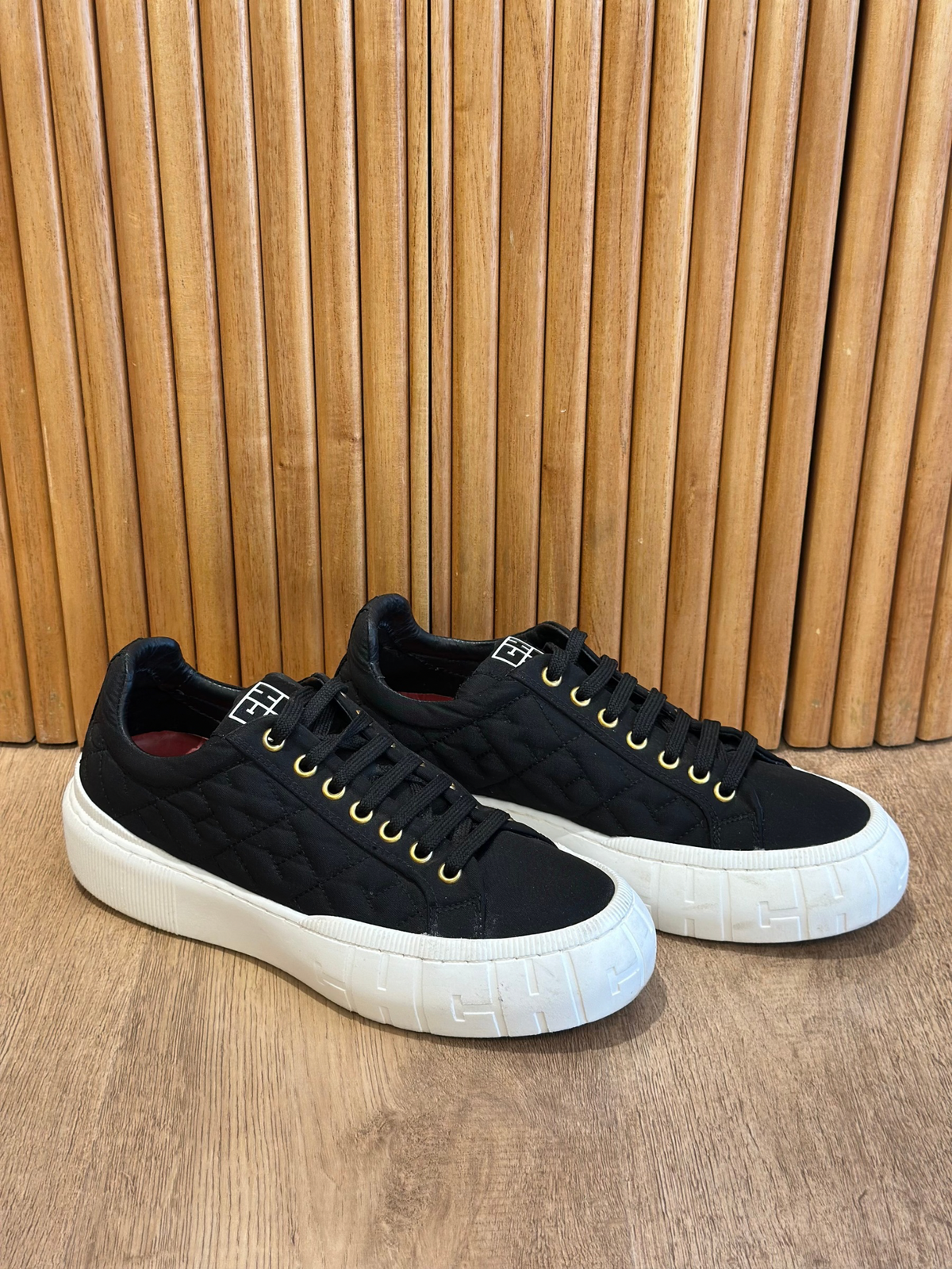 Champion Carolina Herrera Bimba (39)