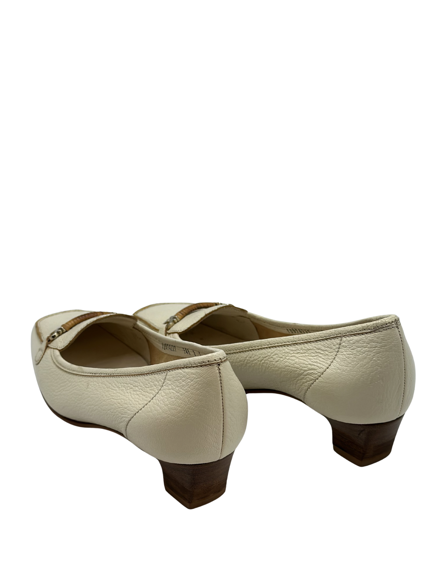Mocasines de Tacón Salvatore Ferragamo Marfil (8)