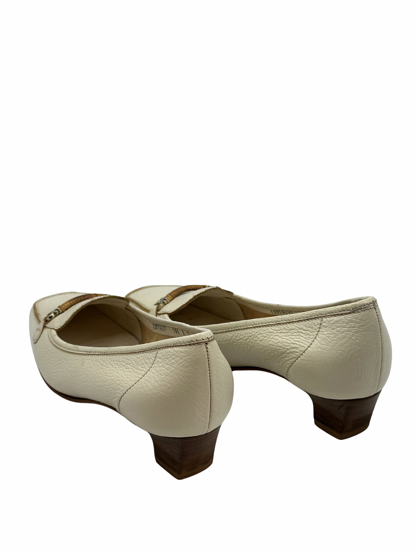 Mocasines de Tacón Salvatore Ferragamo Marfil (8)