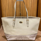 Cartera Blanca Michael Kors Tote Bag