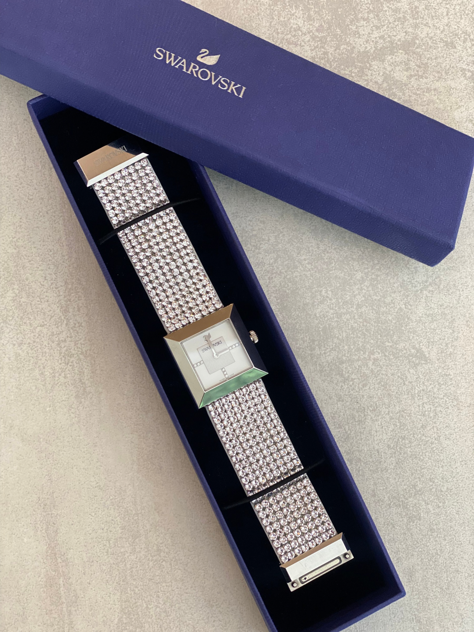 Pulsera Reloj con Cristales Swarovski