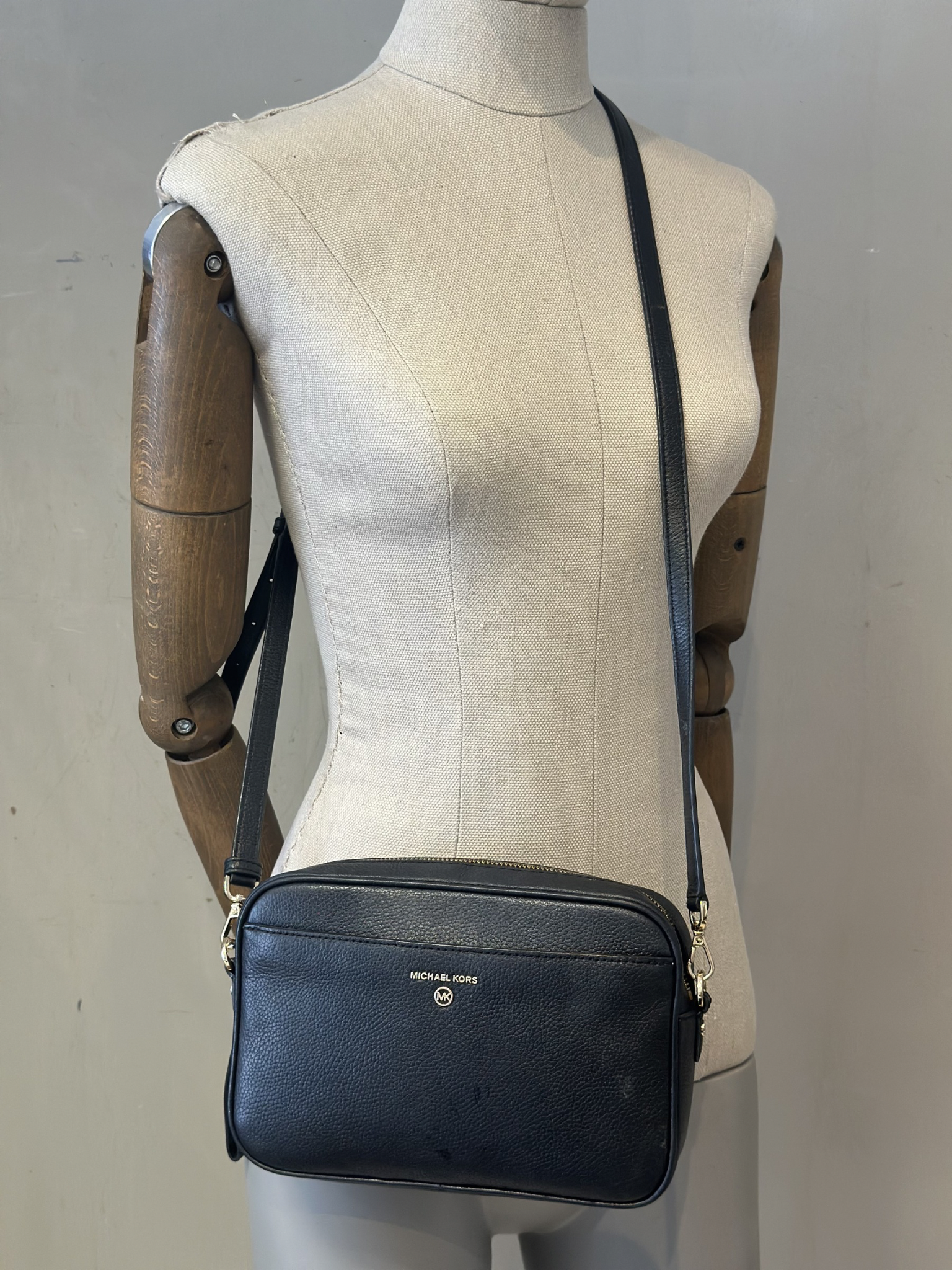 Bandolera Negra Michael Kors