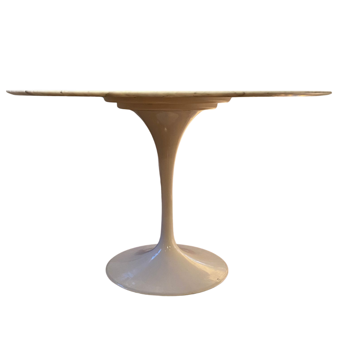Mesa Redonda tipo Tulip Eero Saarinen 120 cm. con tapa de marmol