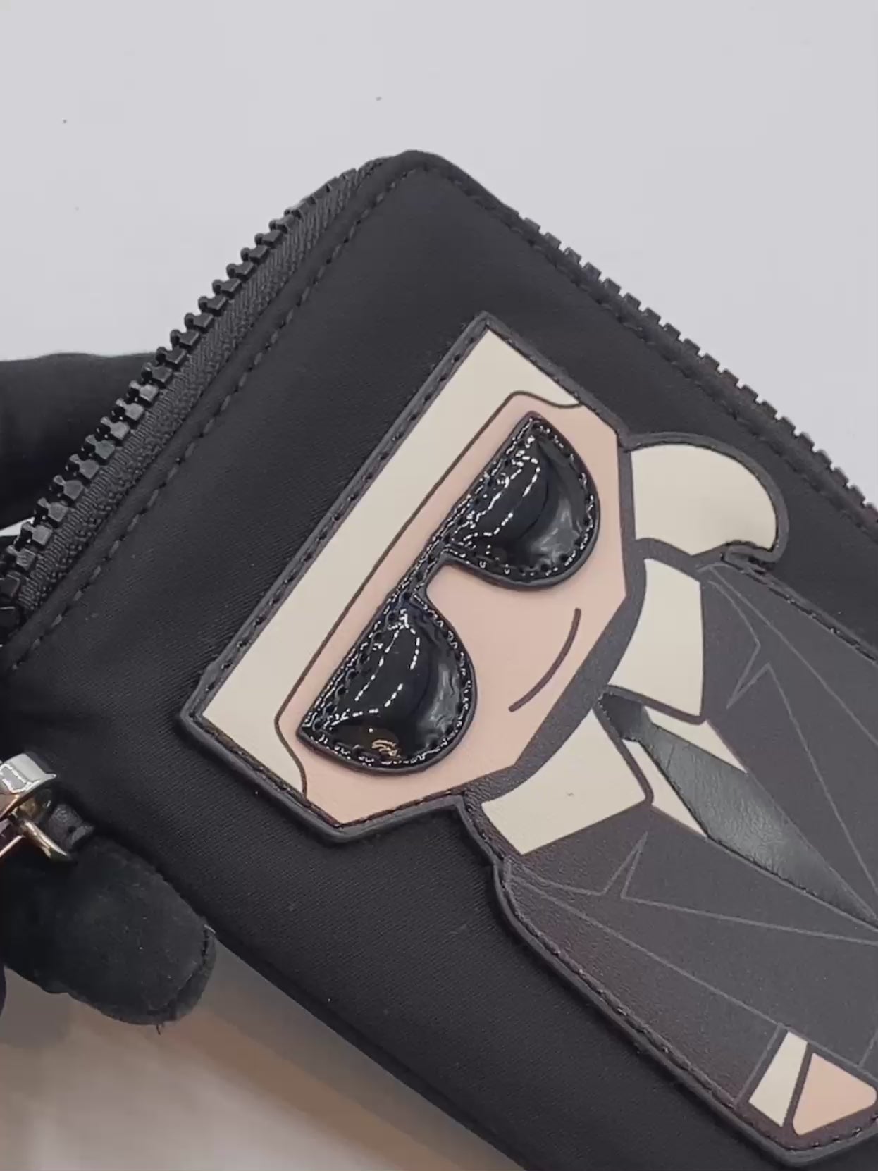 Porta Celular + Monedero Crossbody Bag Karl Lagerfeld