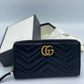 Billetera Gucci GG Marmont zip around wallet