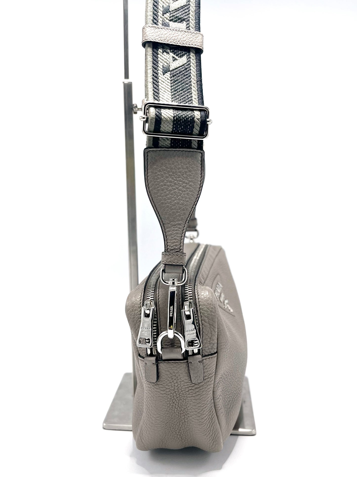Bandolera Prada shoulder bag