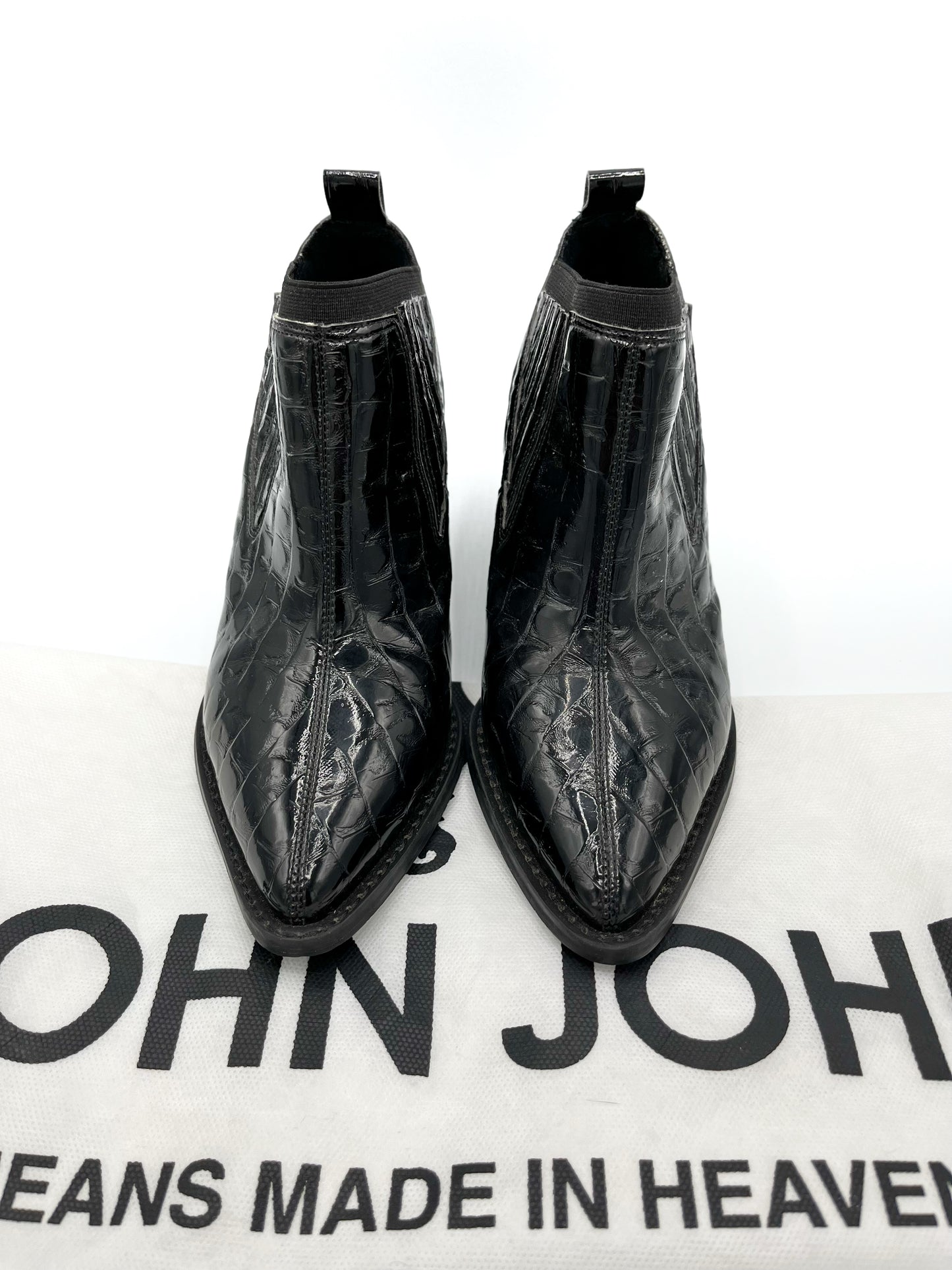 Botas negras John John (36)