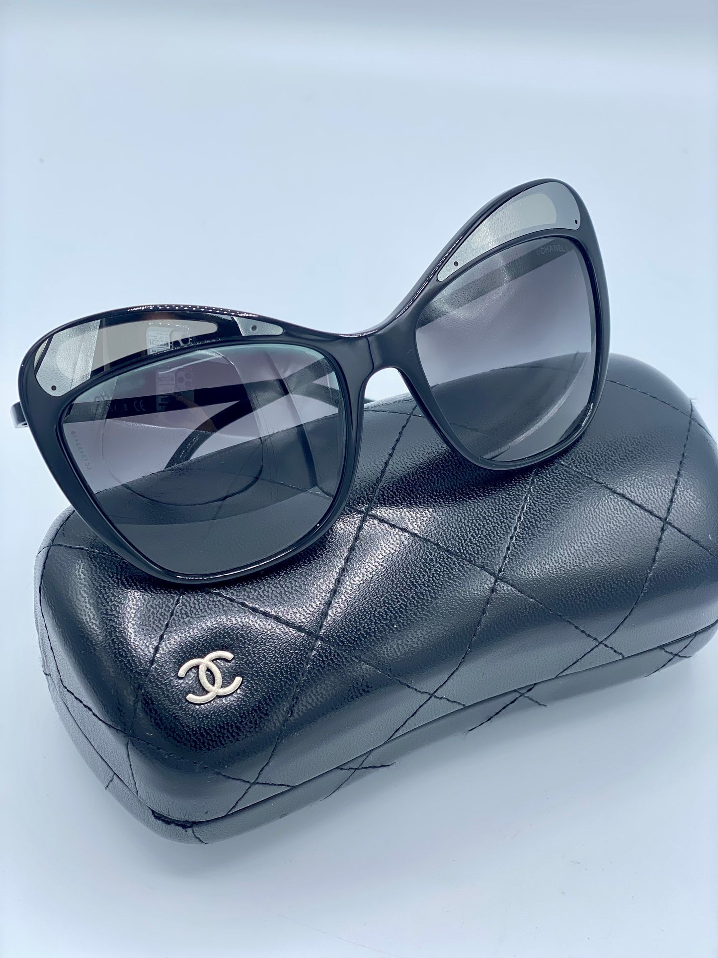Lente de Sol Chanel Butterfly Runway Sunglasses 5377